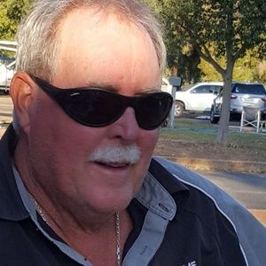 Meet your Posher, Wayne